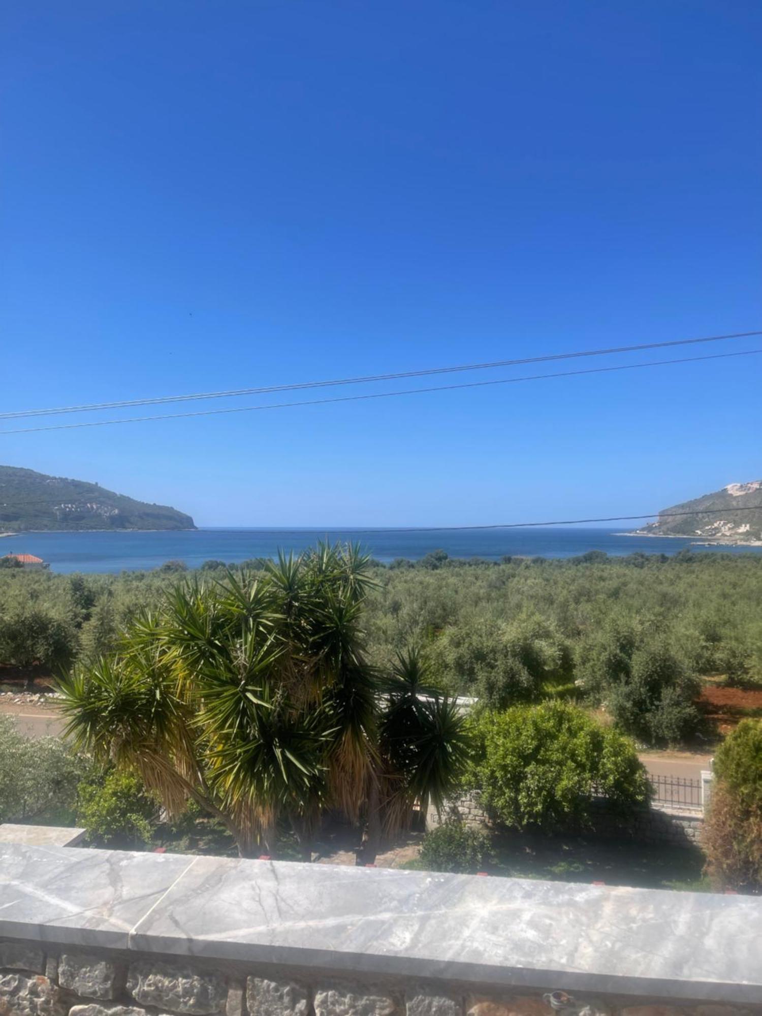 Lithos By The Sea Bed and Breakfast Νεόν Οίτιλον Εξωτερικό φωτογραφία