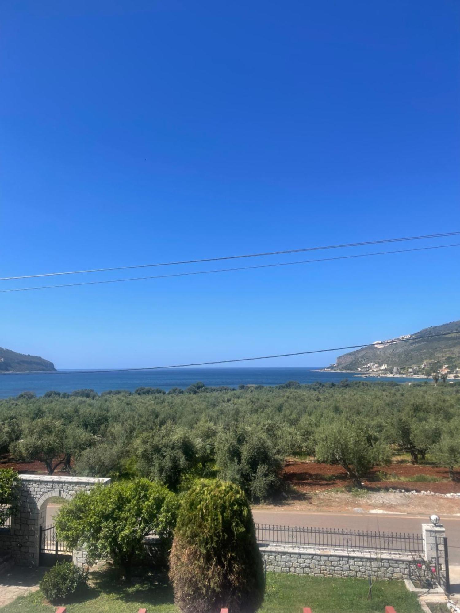 Lithos By The Sea Bed and Breakfast Νεόν Οίτιλον Εξωτερικό φωτογραφία